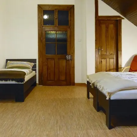 Inn Stará Krčma Stratená