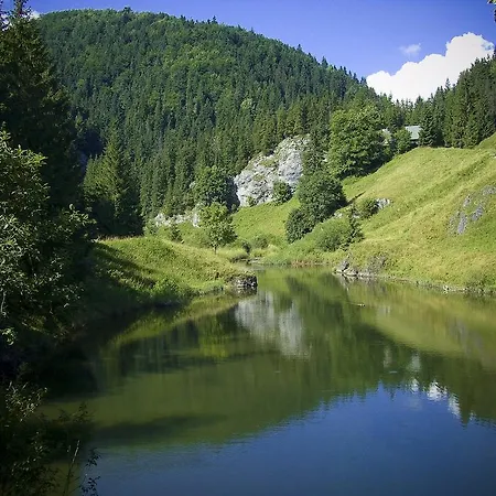 אורחן Stara Krcma